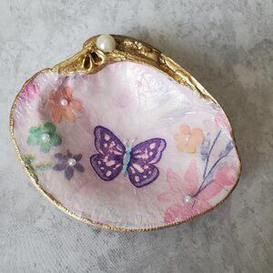 Shells Decoupage Pastel Butterfly w/Pearls Gold Leaf Trim Gift Art Trinket Dish